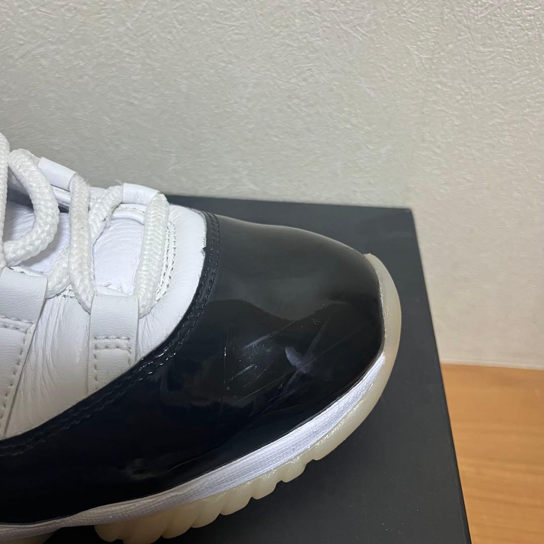 Air Jordan 11 ホワイト/ブラック