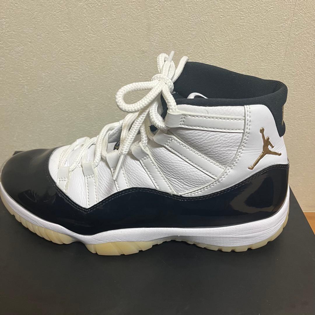 Air Jordan 11 ホワイト/ブラック