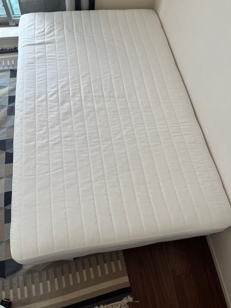 無印 高密度ポケットコイルマットレス 脚付き セミダブル　東京都引取りのみ