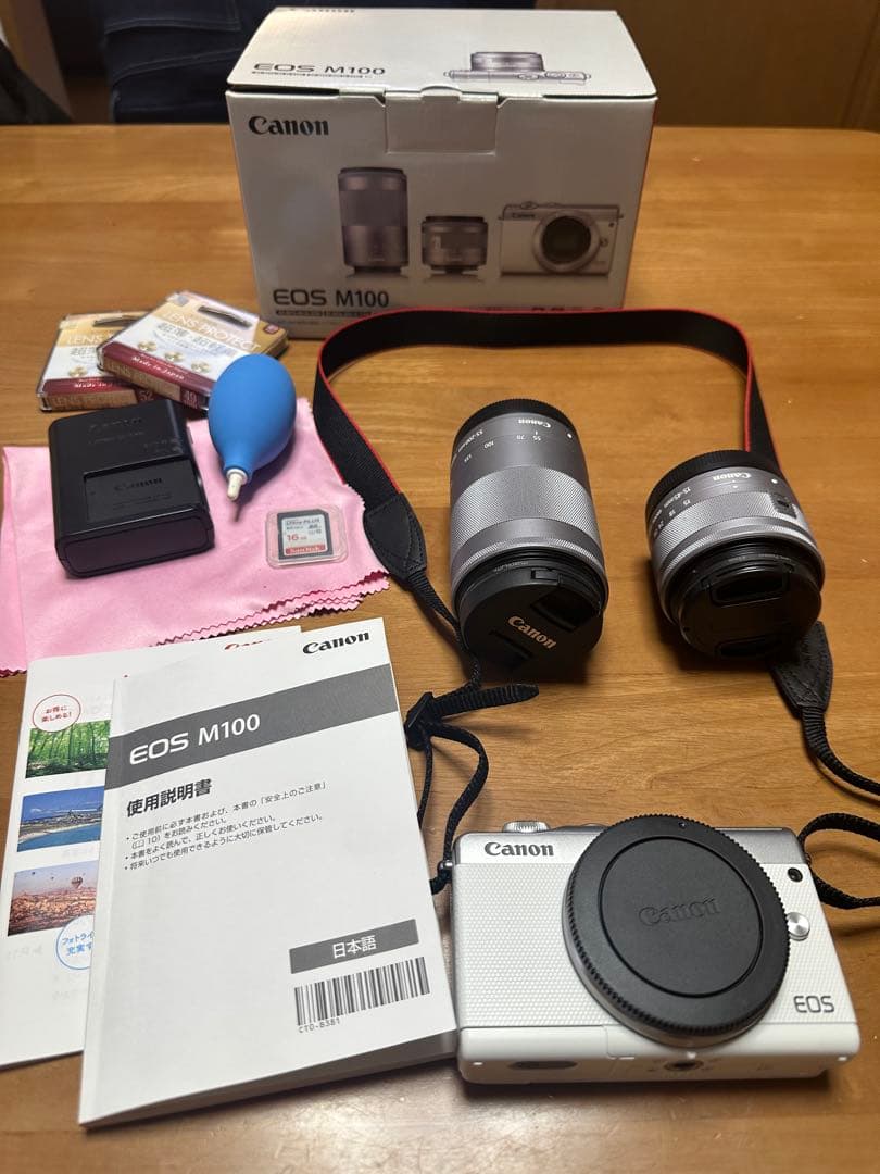 Canon EOS M100 ミラーレス一眼 2本レンズ付き