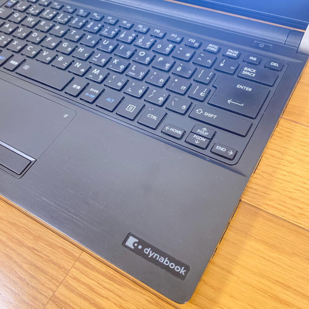 大容量メモリ16 SSD256 7世代i3 すぐ使える東芝ノートパソコン 軽量