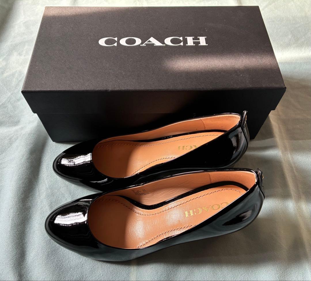 新品未使用　COACH ブラック ハイヒール パンプス