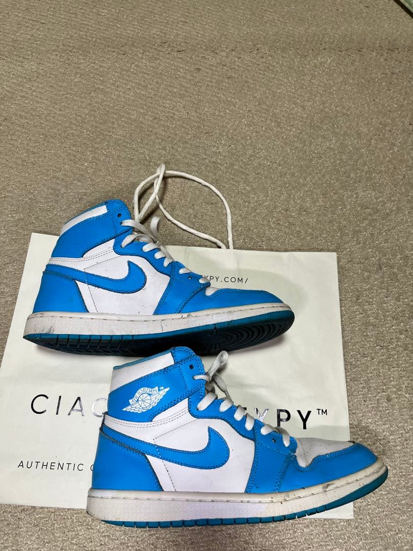 ナ*ニ様 NIKE AIR JORDAN 1 HIGH OG“UNC”