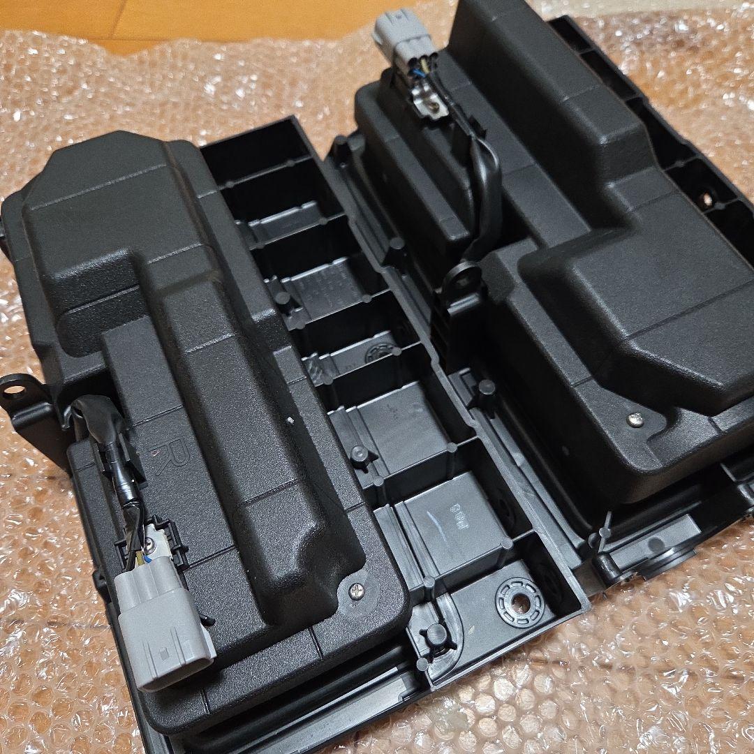 日野大型　純正　LEDテールランプセット