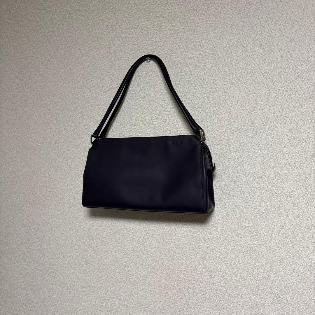 バッグ 1990s PRADA archive leather shoulder bag