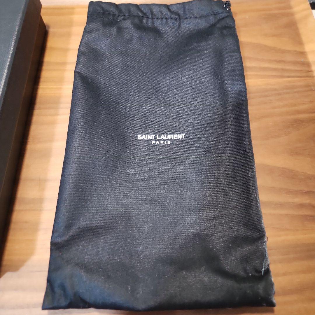 SAINT LAURENT スタッズ付き長財布