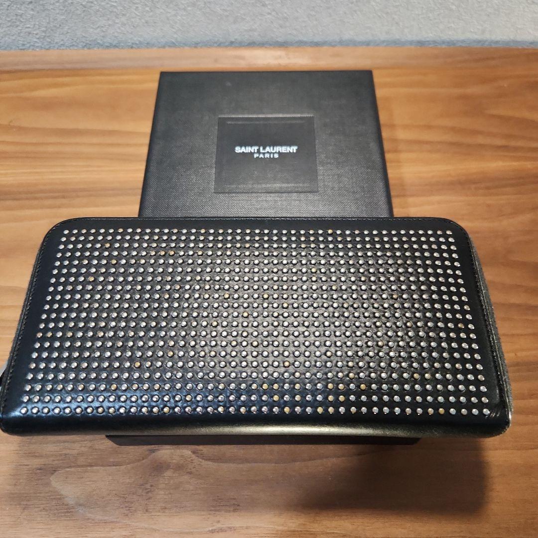 SAINT LAURENT スタッズ付き長財布