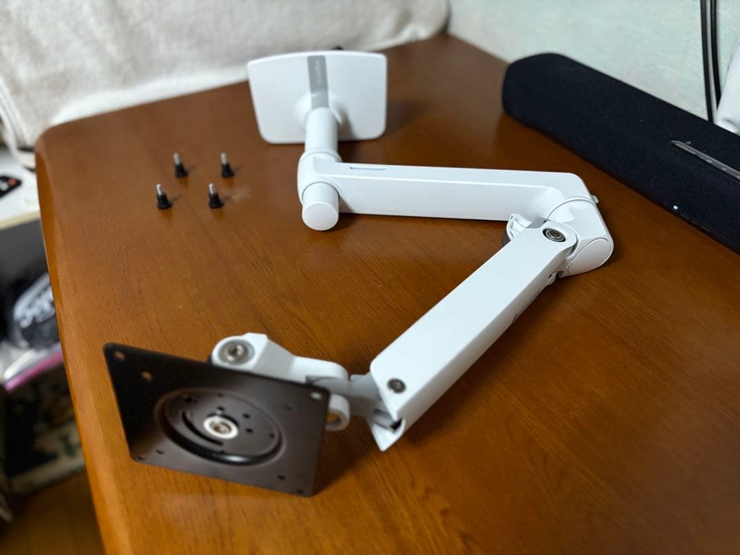 エルゴトロン モニターアームLX ホワイト