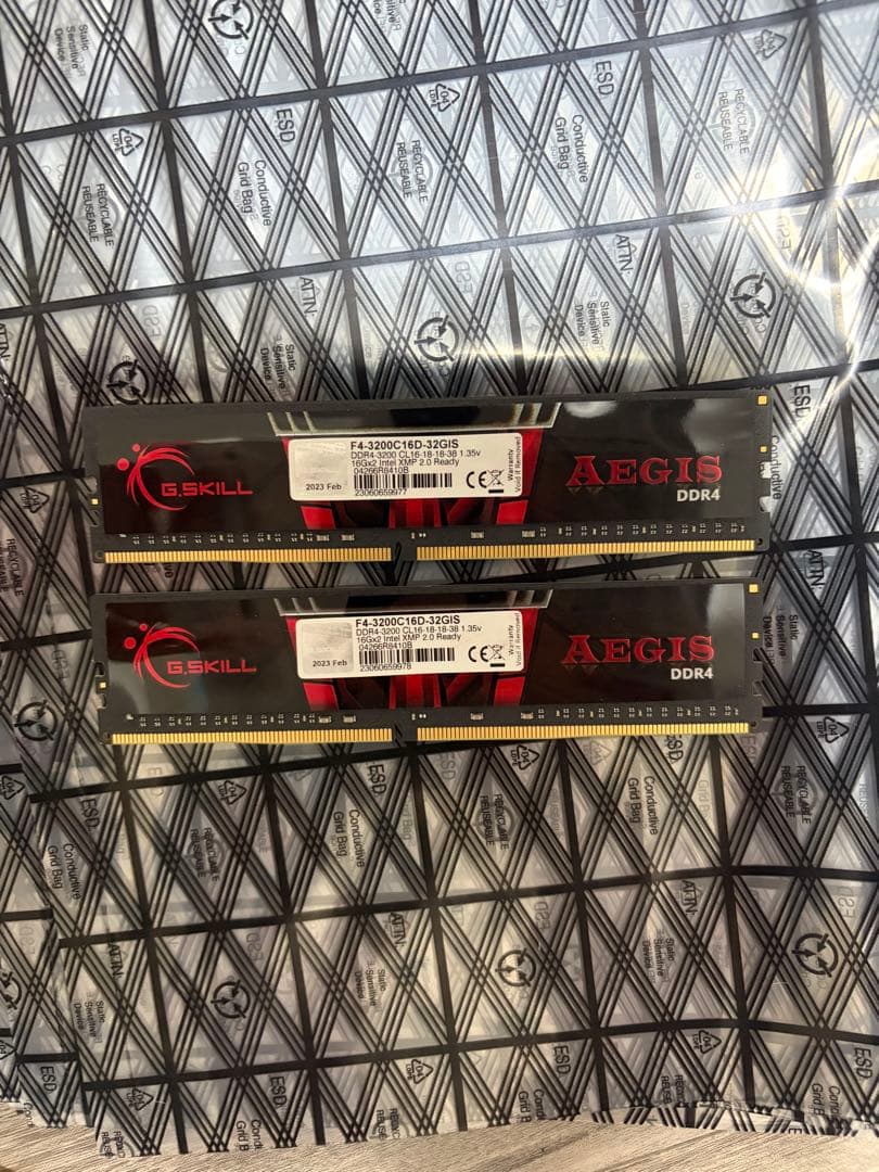 メモリー G.SKILL AEGIS DDR4 3200 32GB (2x16GB)