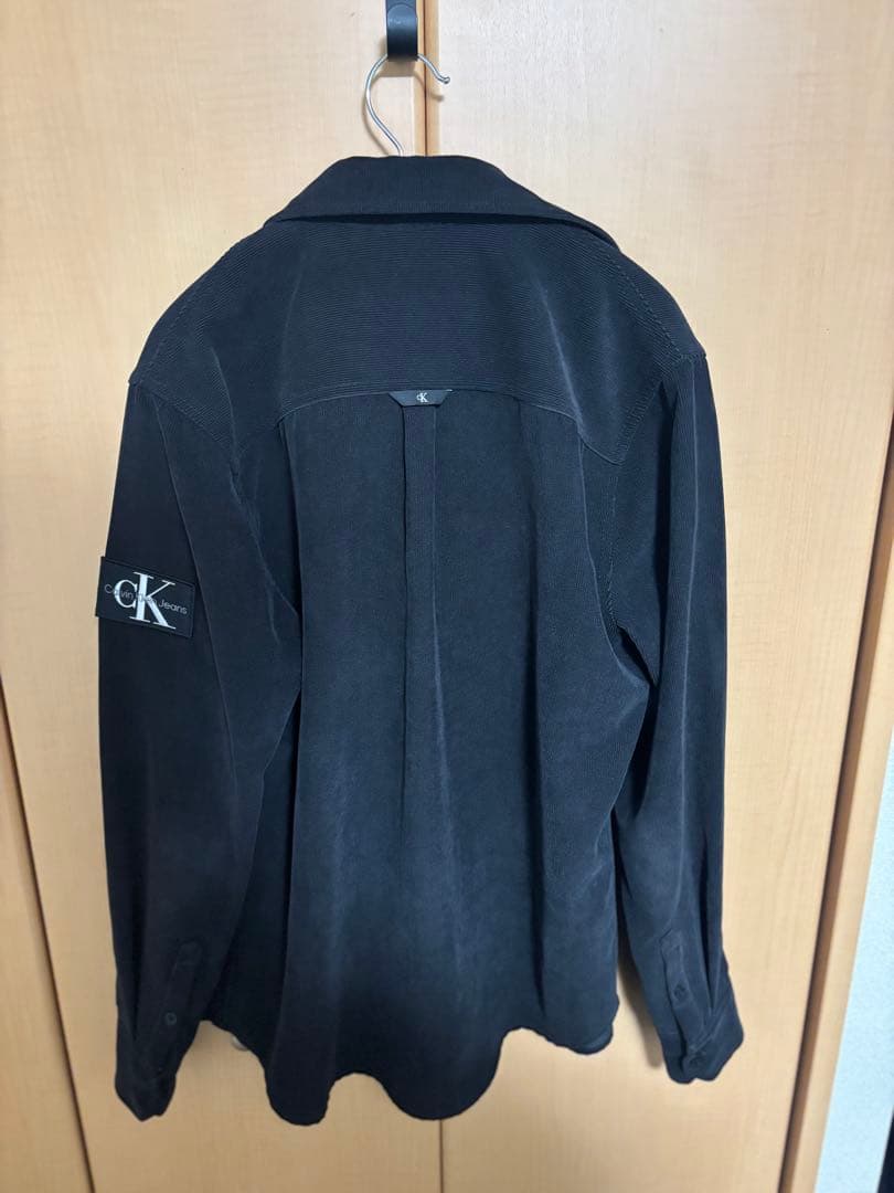   Jeans ブラック長袖シャツ