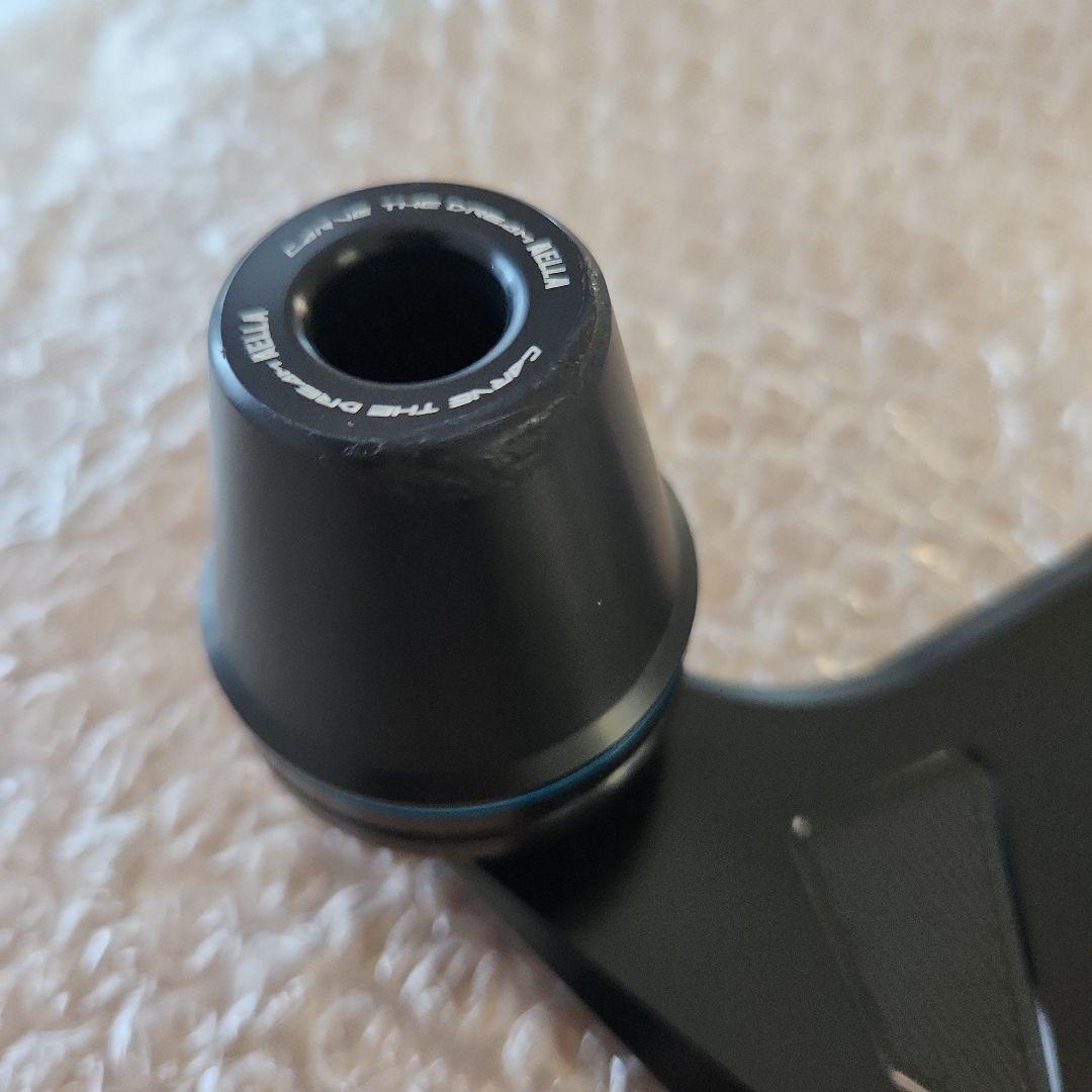  S1000RR　2021年式に装着してました アエラ製フレームスライダー