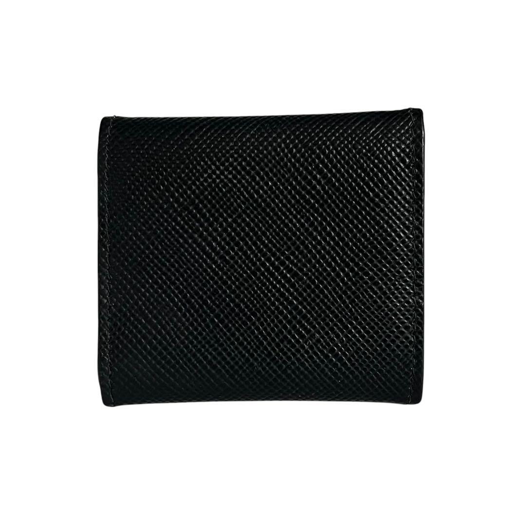 未使用級✨プラダ ケース 三角ロゴ サフィアーノレザー キュイール 黒