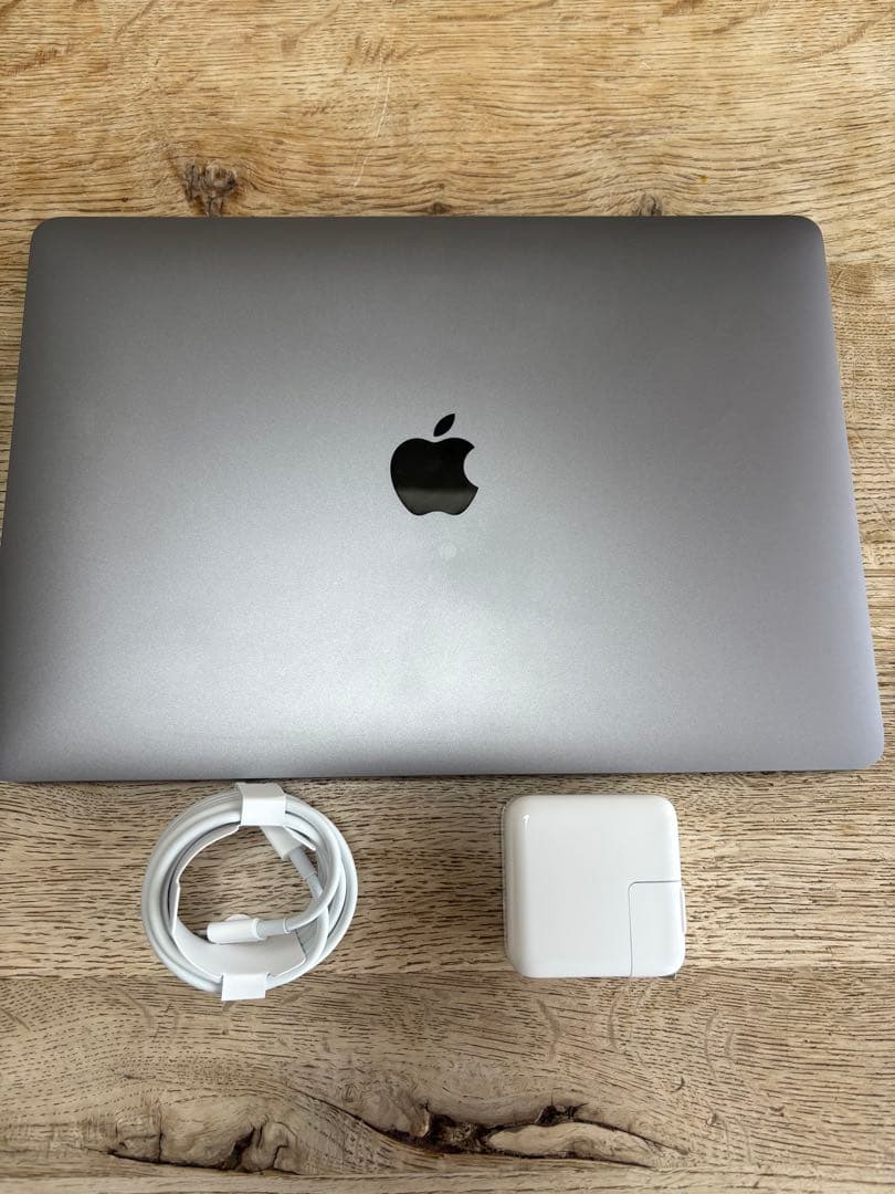 Apple M1 Mac book Air 13インチ 512GB