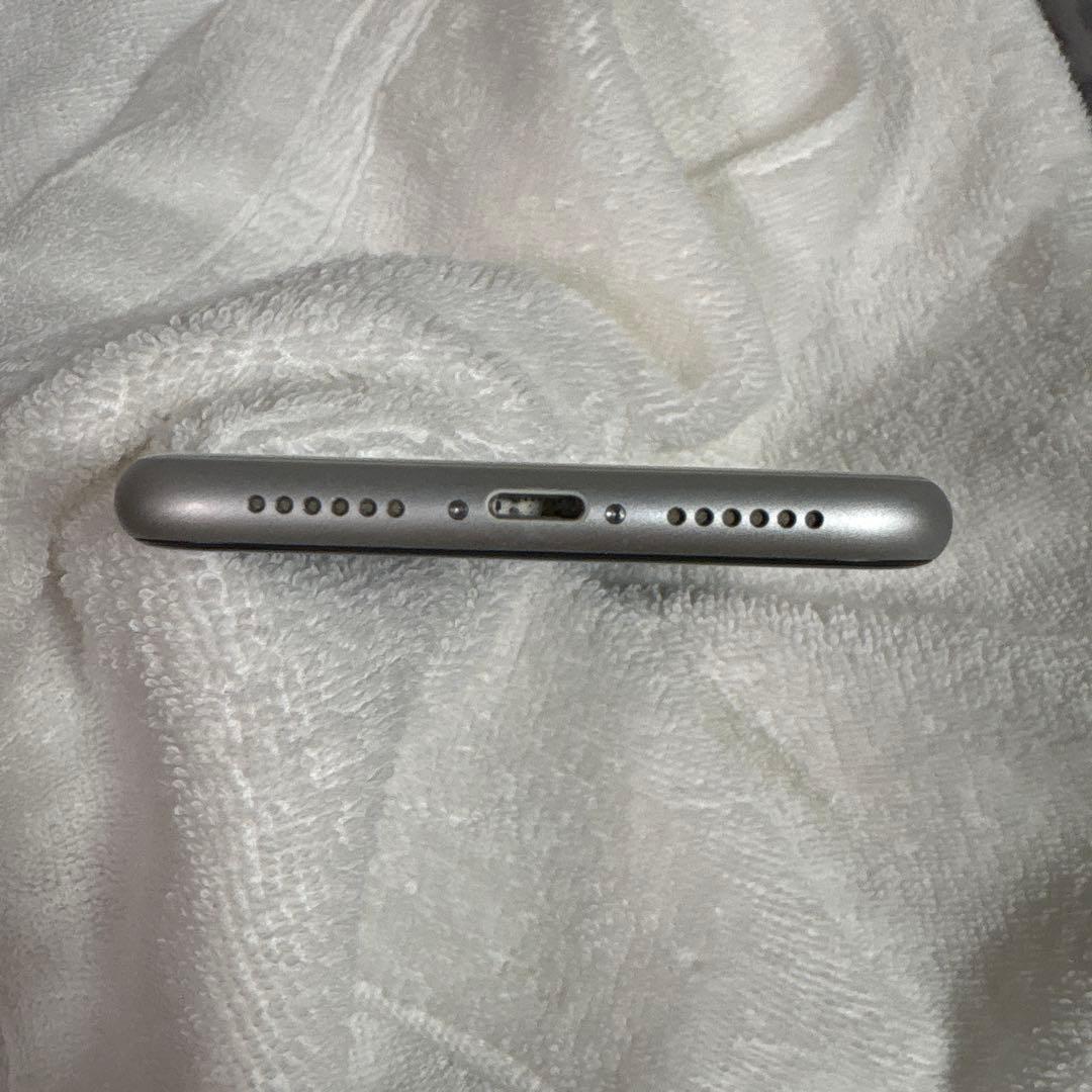 iPhone XR 64GB ホワイト Apple