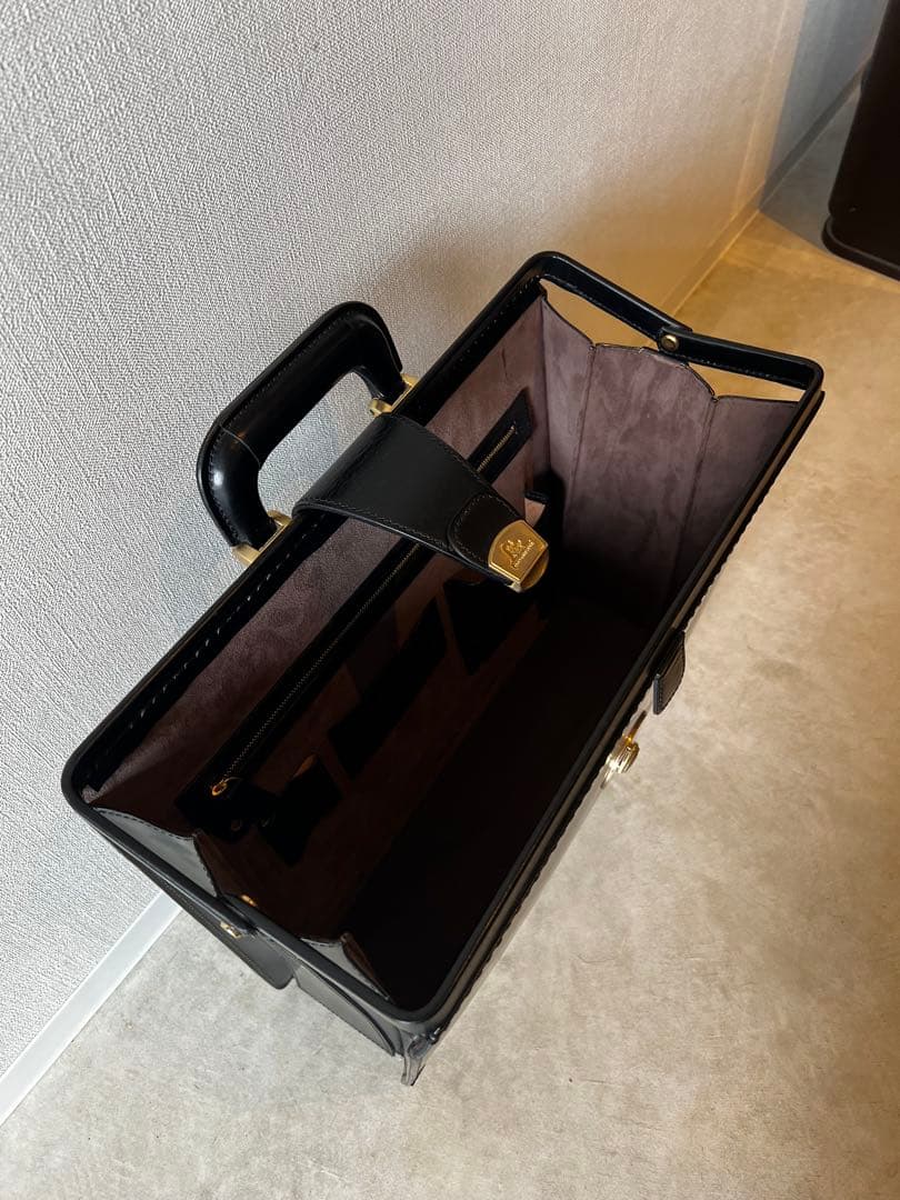 ココマイスター ブライドル ブラック スマートダレス