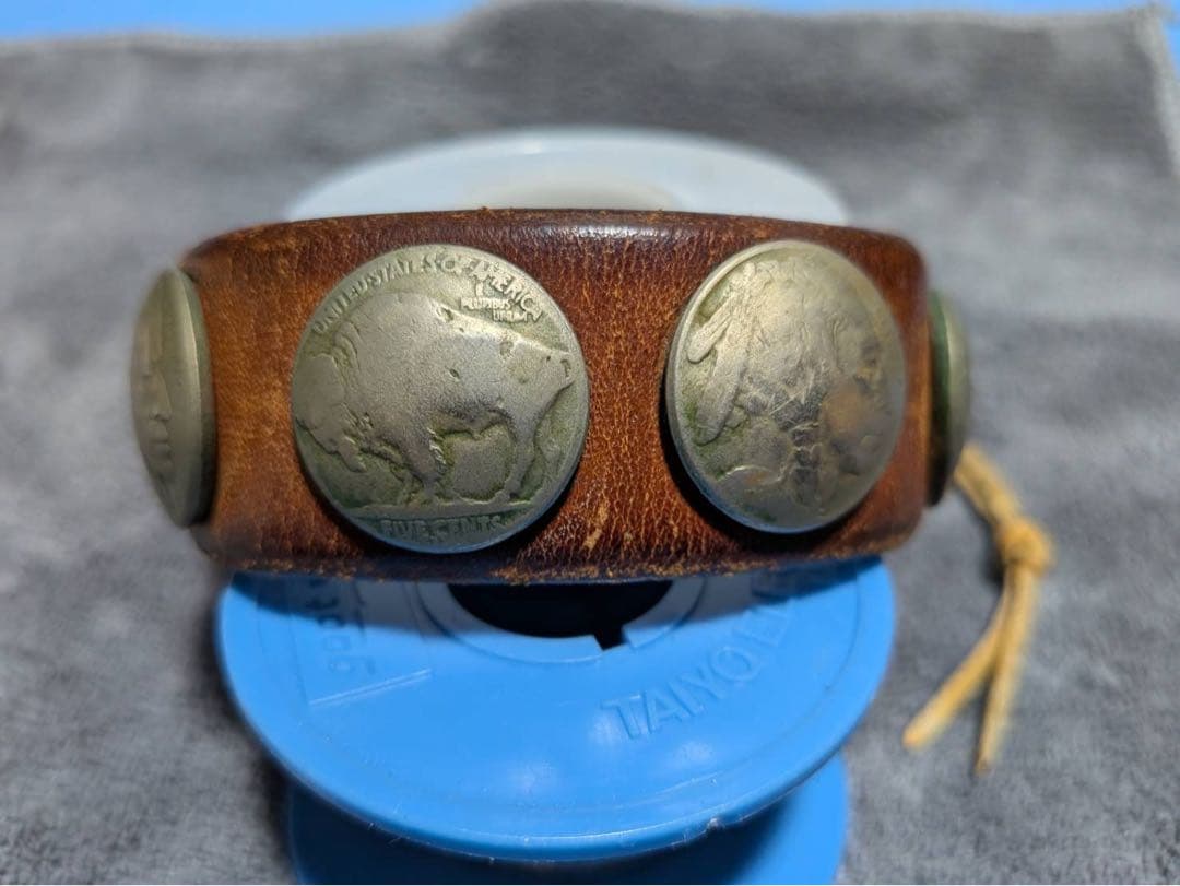 ゴローズ 5セントコンチョ付きレザー ブレスレット