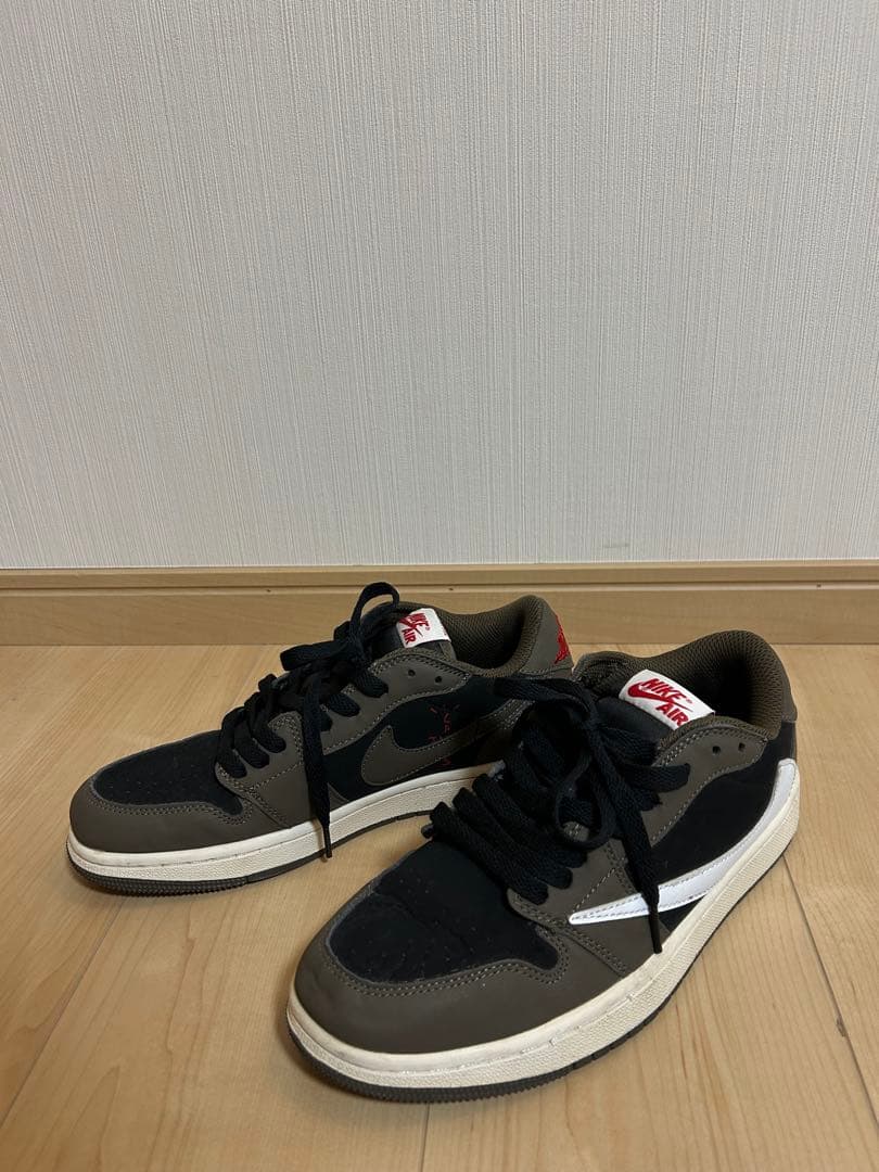 トラヴィス・スコット × NIKE エアフォース1 ロー ブラック（箱なし）