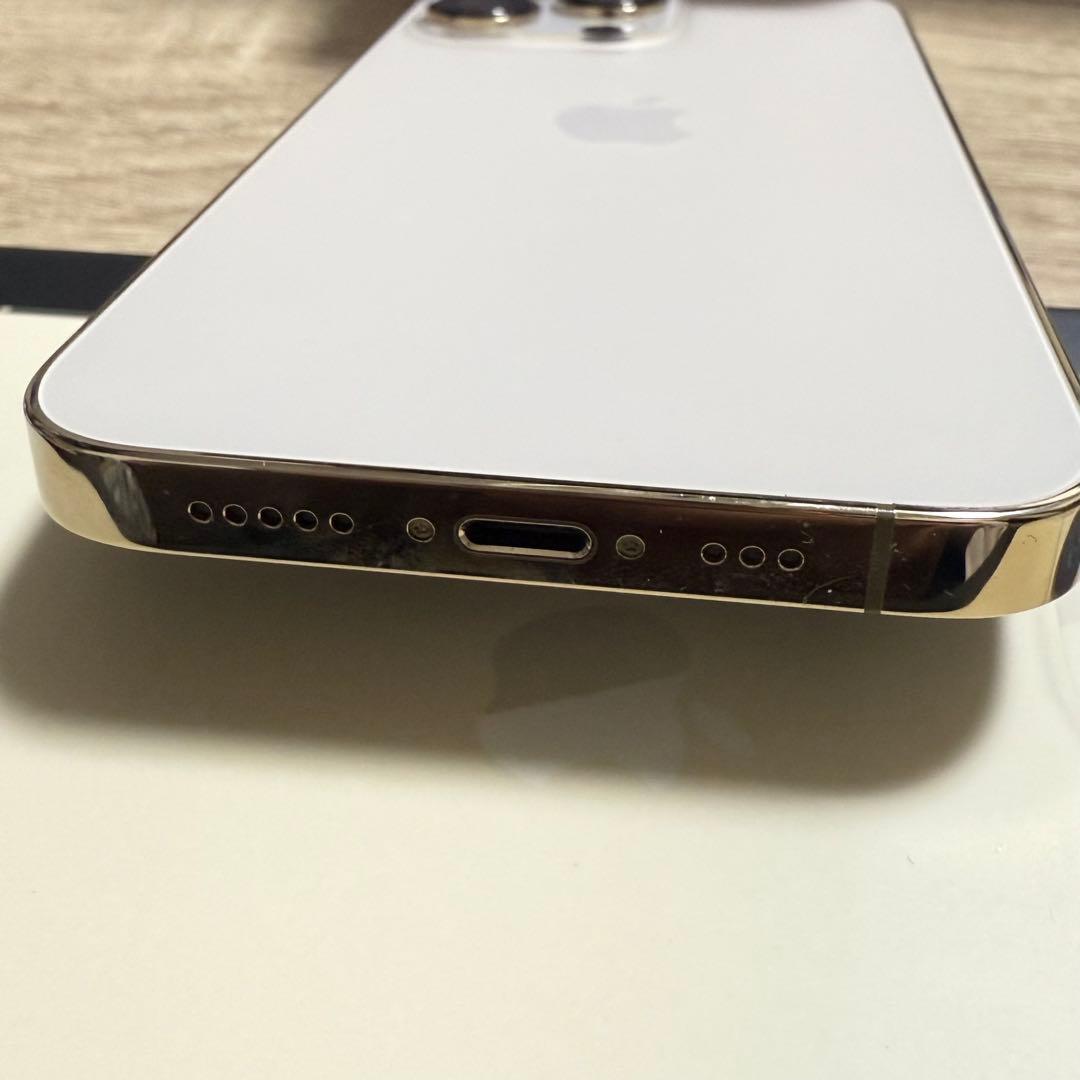 【美品】Apple iPhone 13Pro 256GB Gold 本体 箱有