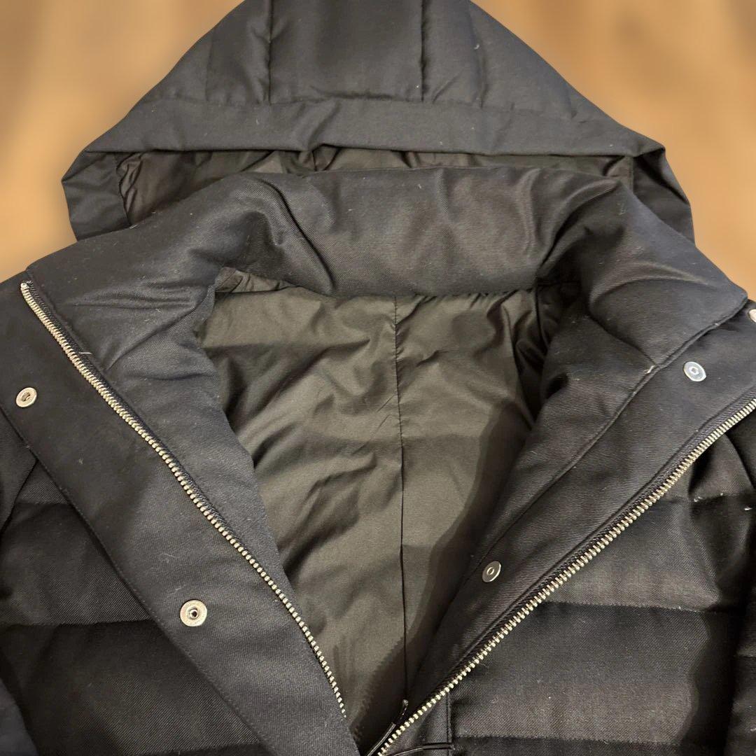 即購入◎LACOSTE ブラック ダウンジャケット フード付き！