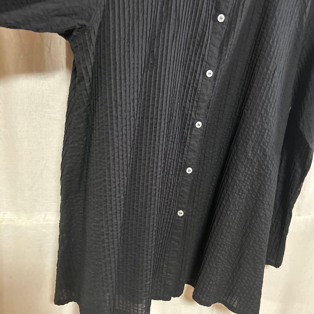 【ヤッコマリカルド】総ピンタック長袖ブラウス黒