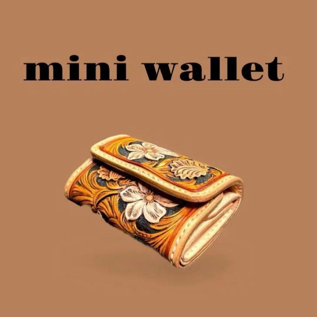 レザーカービング 三つ折りミニウォレット フラワー/カエル