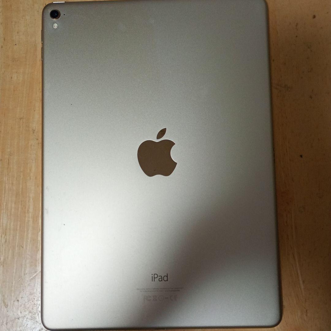 Apple iPad Pro 9.7インチ　32GB ゴールド 充電器,箱付き