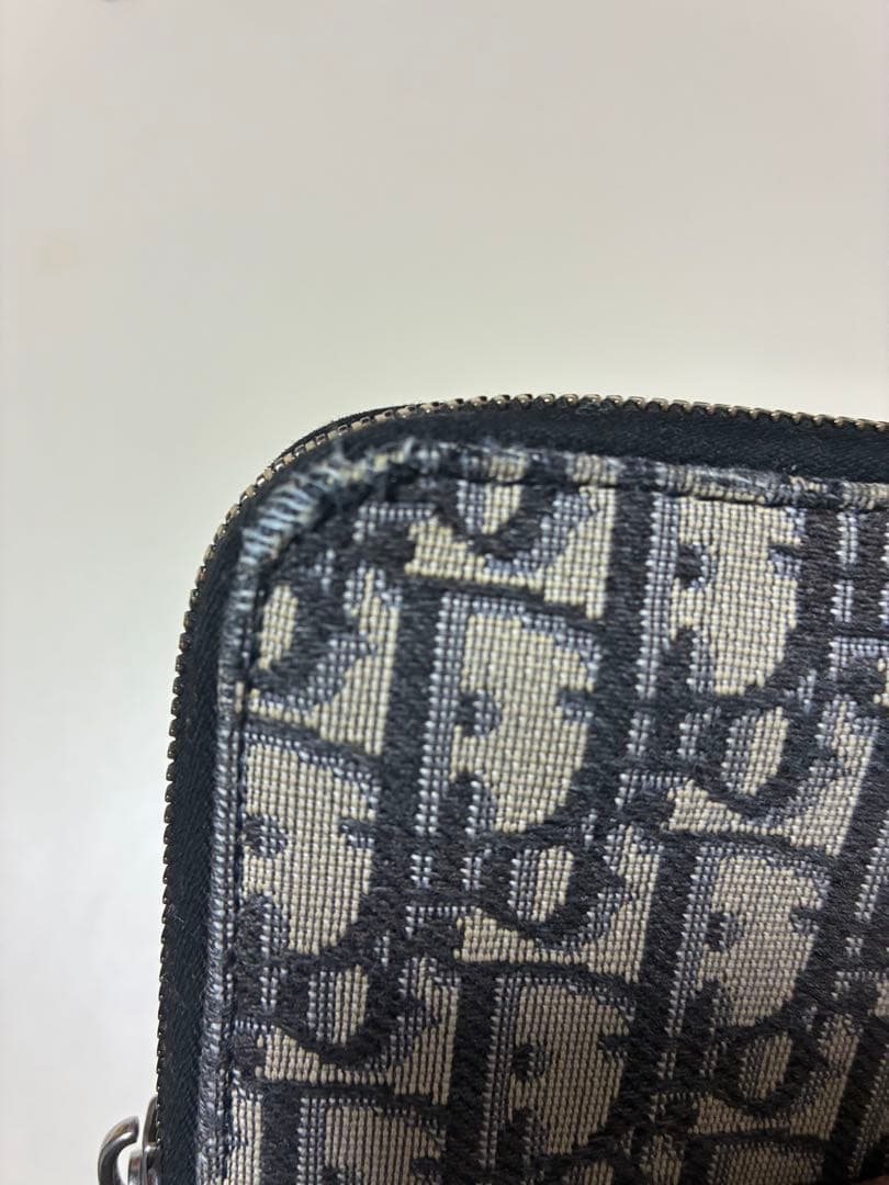 DIOR グレーキャンバス ジップアラウンド長財布