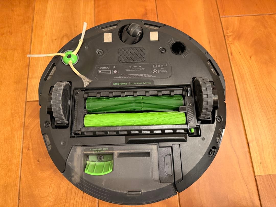 iRobot ルンバi7+（Roomba i7+）本体　クリーンベース　初期化済