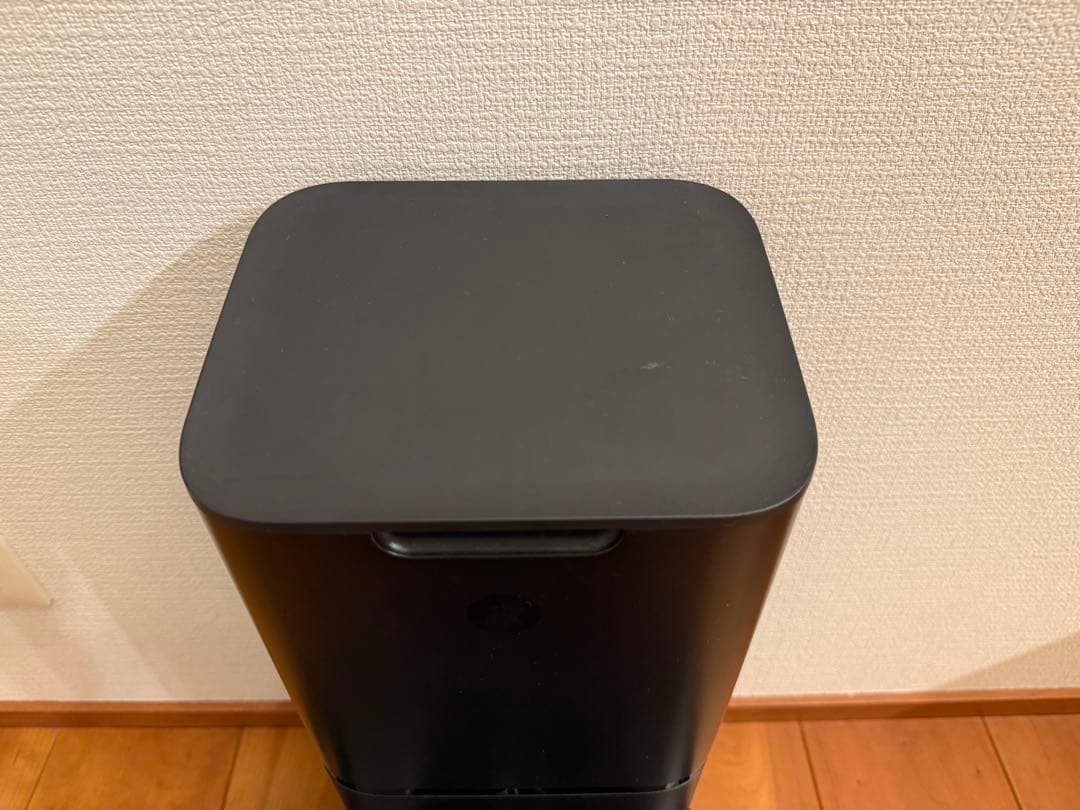 iRobot ルンバi7+（Roomba i7+）本体　クリーンベース　初期化済