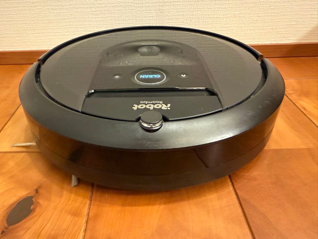iRobot ルンバi7+（Roomba i7+）本体　クリーンベース　初期化済