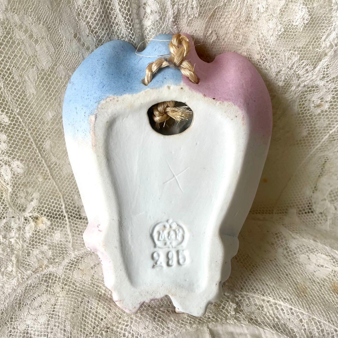 二人の天使の聖水盤　ビスク　フランスアンティーク　ブルーとピンク　エンジェル