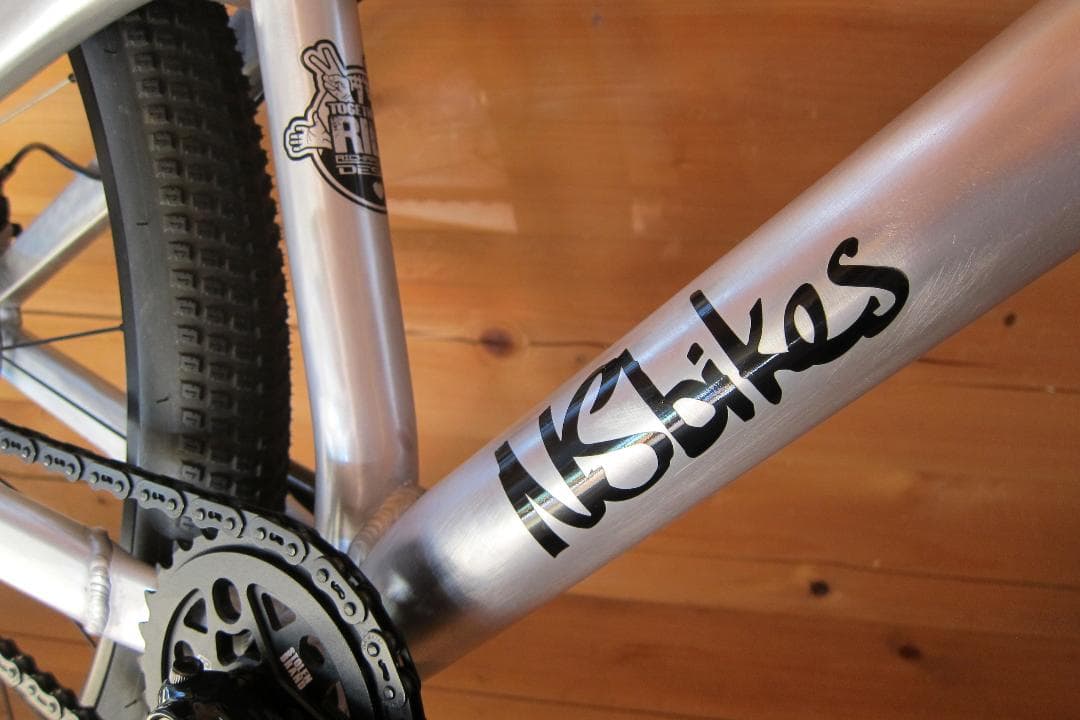 NS Bikes Decade フルリジッド ダートジャンプ カスタム