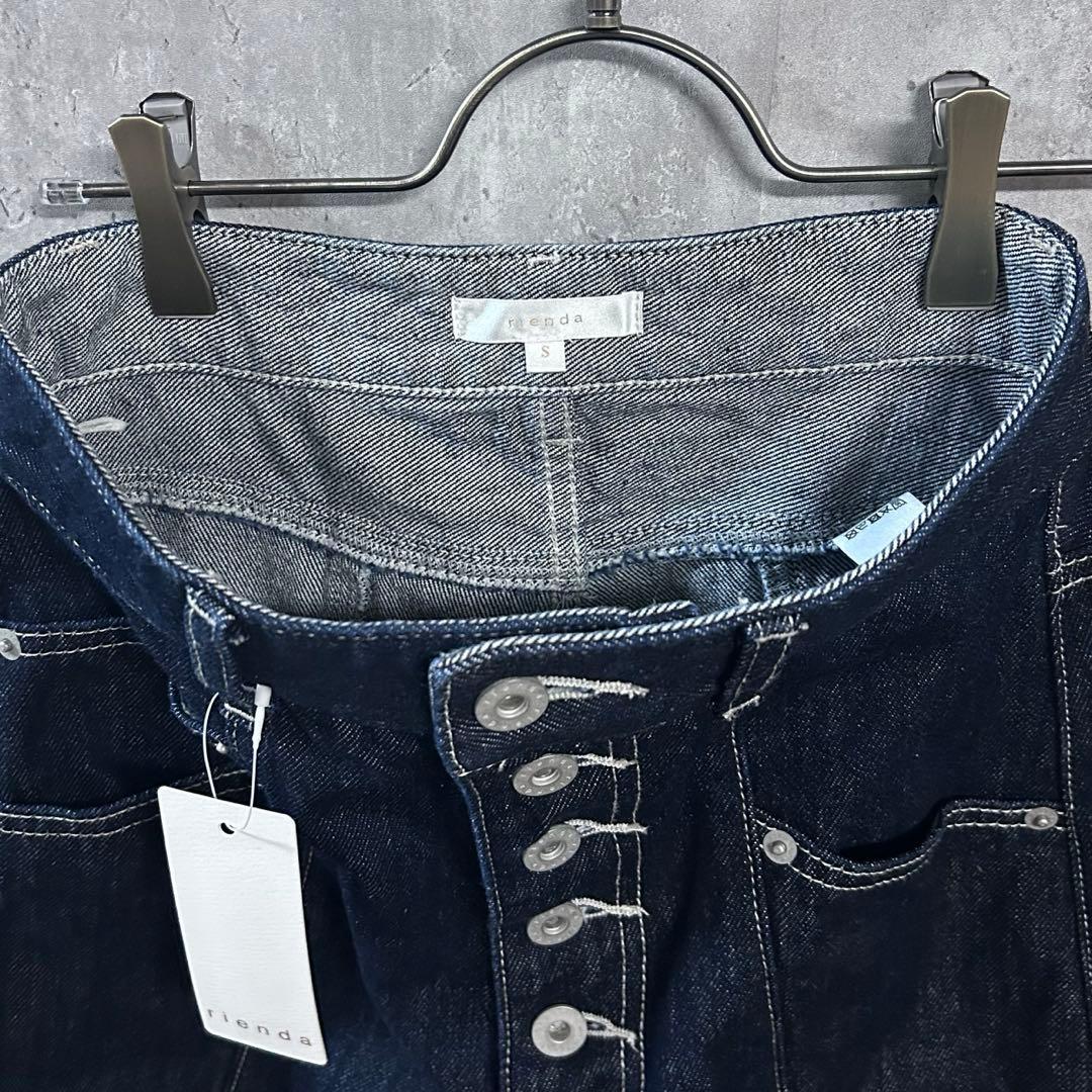 新品riendaフロントボタンデザインハイウエストデニムパンツ美シルエット脚長S