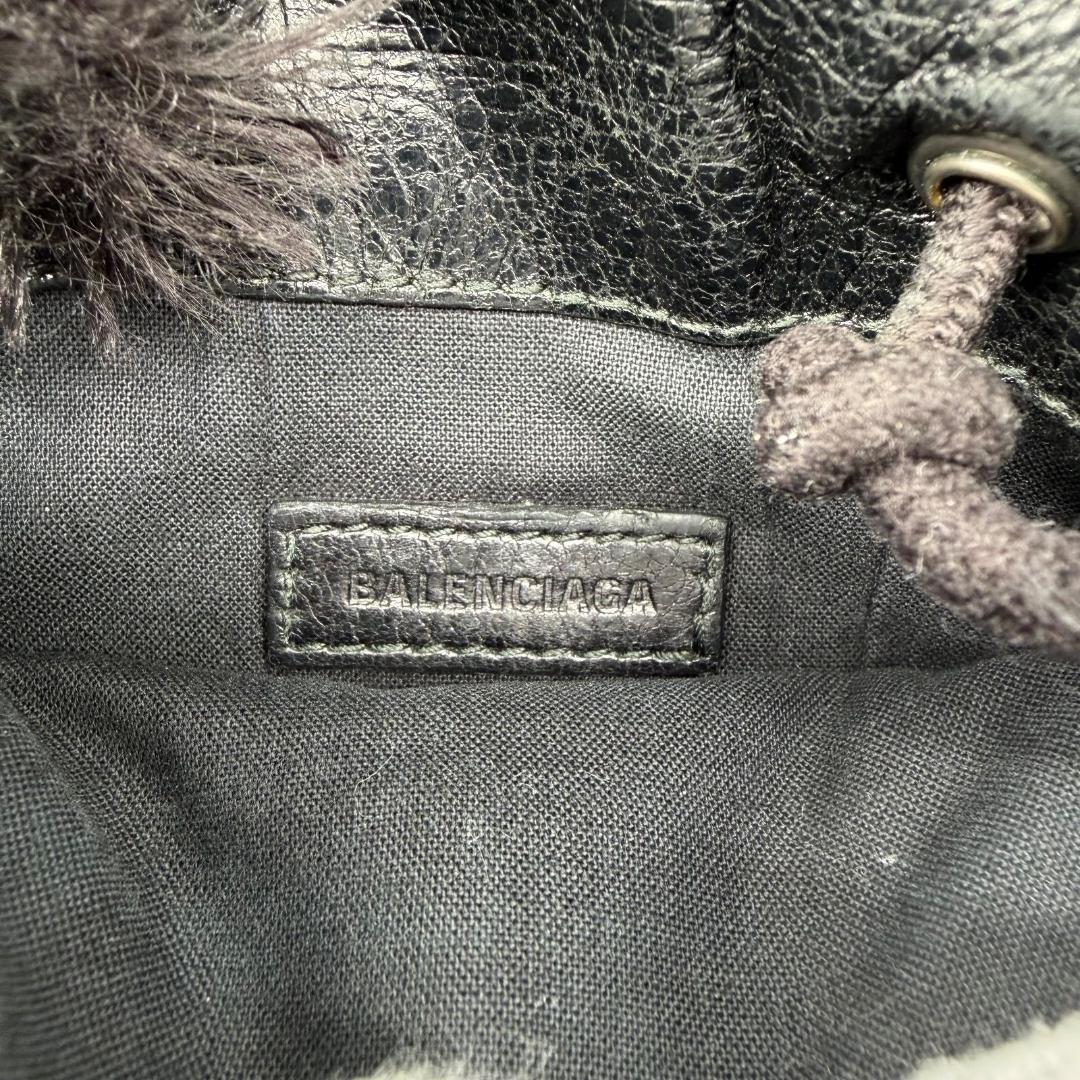 15822✨バレンシアガ エクスプローラー ショルダーバッグ レザー 黒