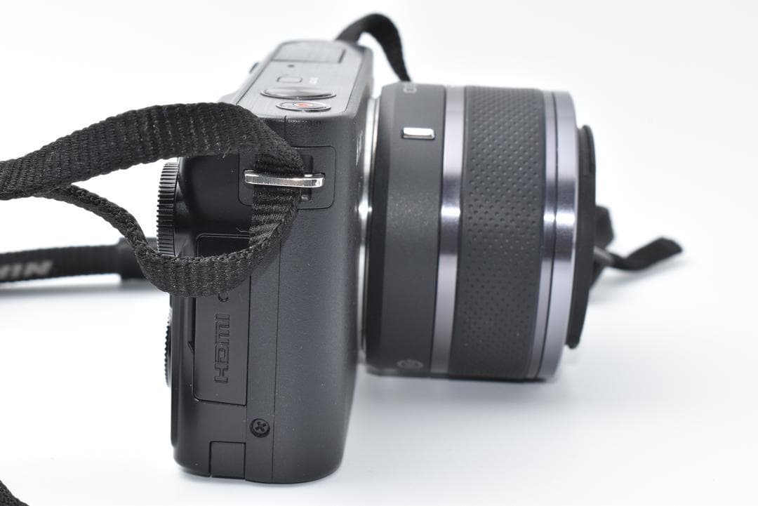 【美品】Nikon 1 J2 ブラック 10-30mmレンズキット