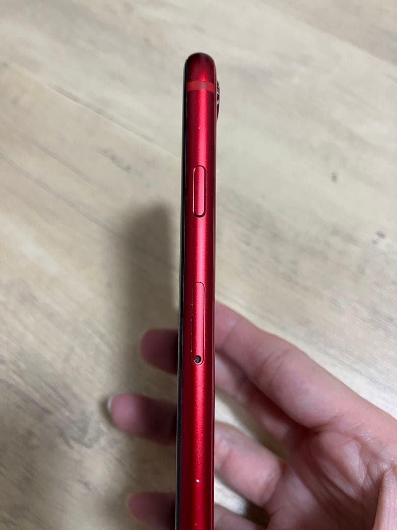 Apple iPhone8本体　(PRODUCT)RED 64GB