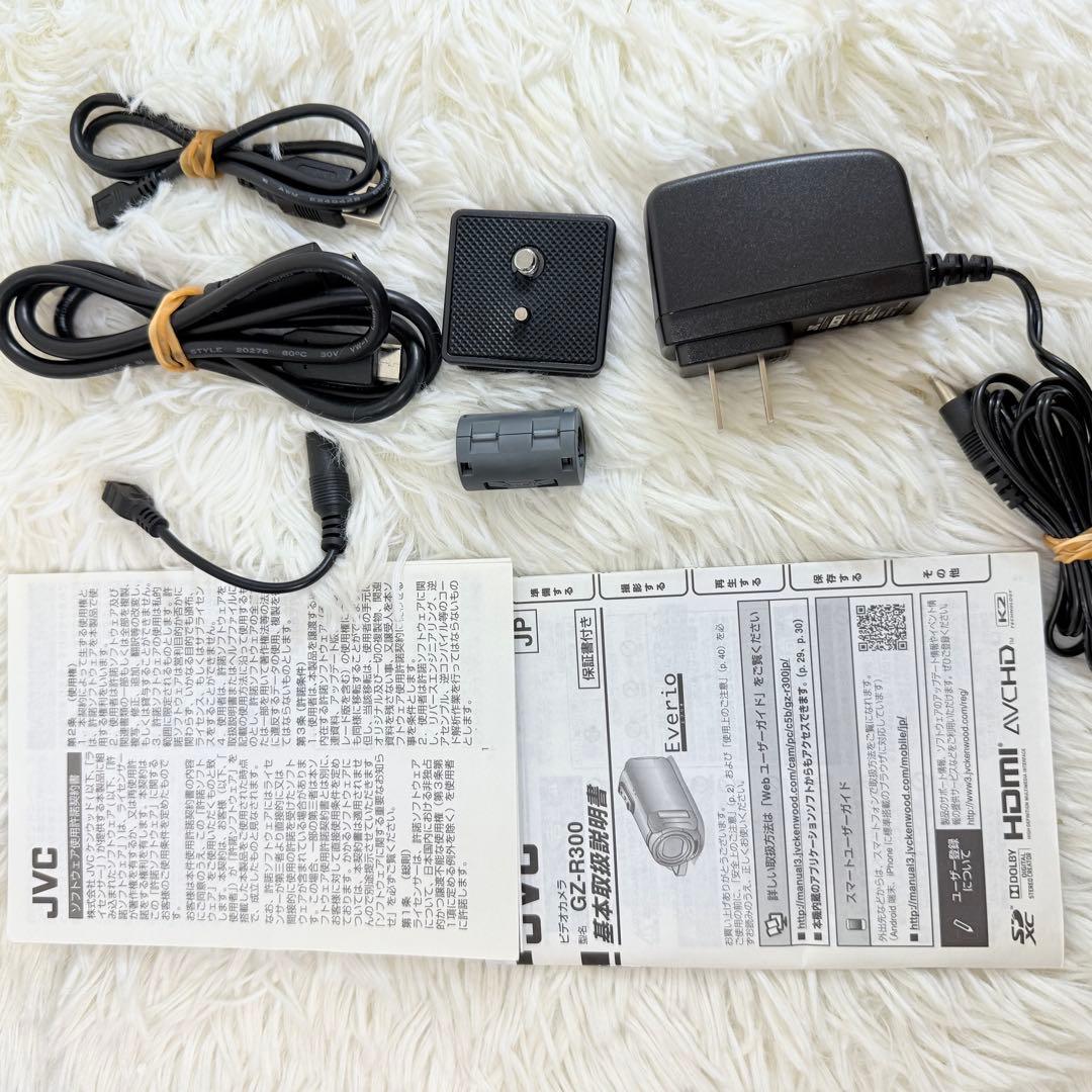 美品 エブリオ　JVC gz-r300-t ハイビジョンメモリームービー
