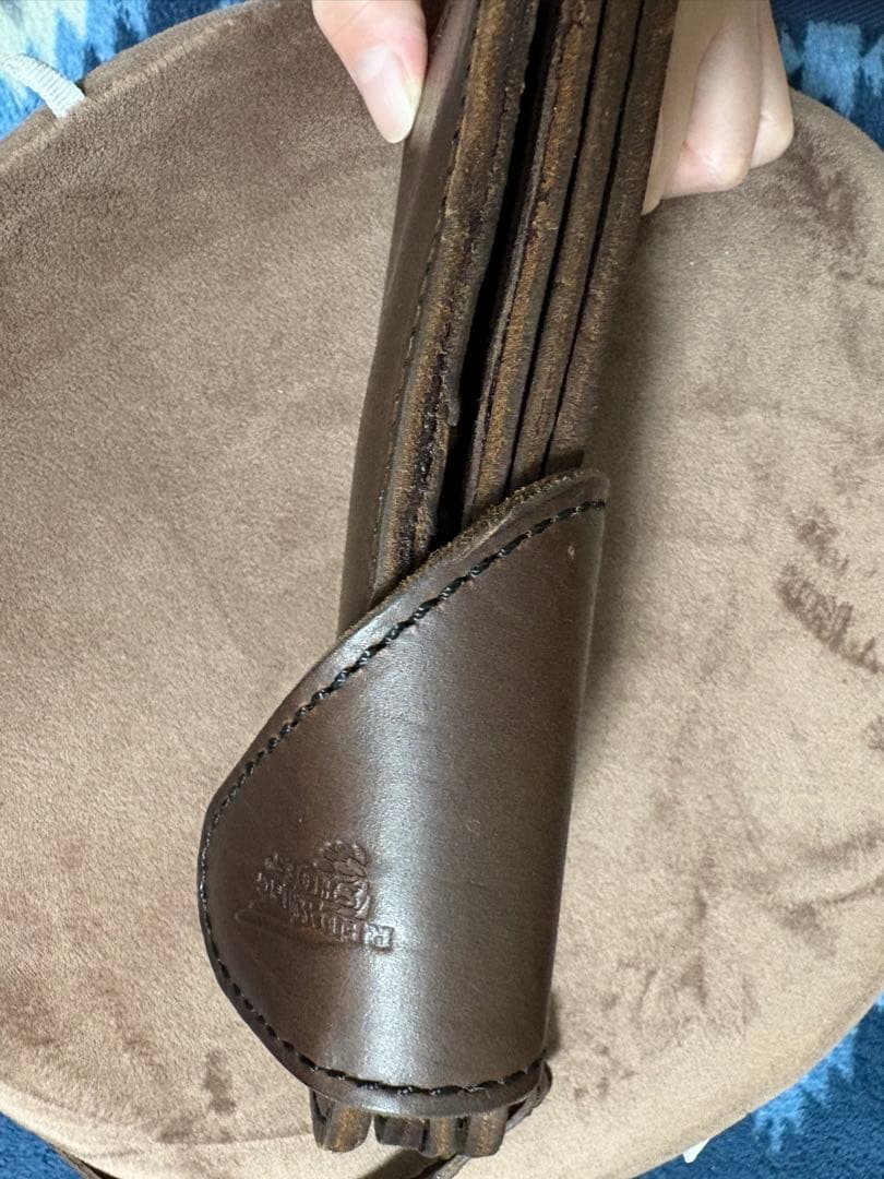 ブラウンレザー長財布