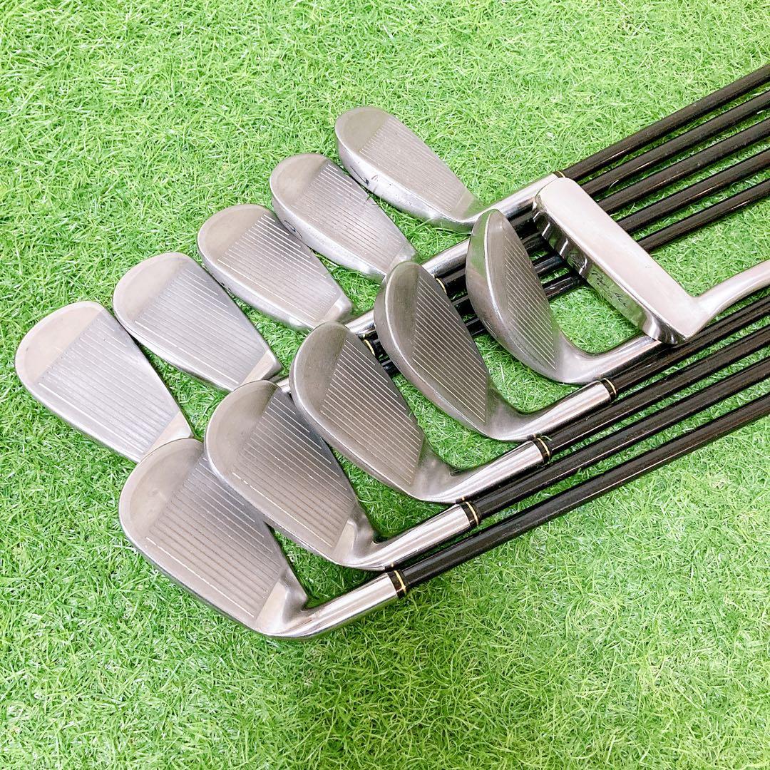 M10.ゼクシオ　初心者オススメ　ゴルフクラブ　メンズセット　右利き　14本