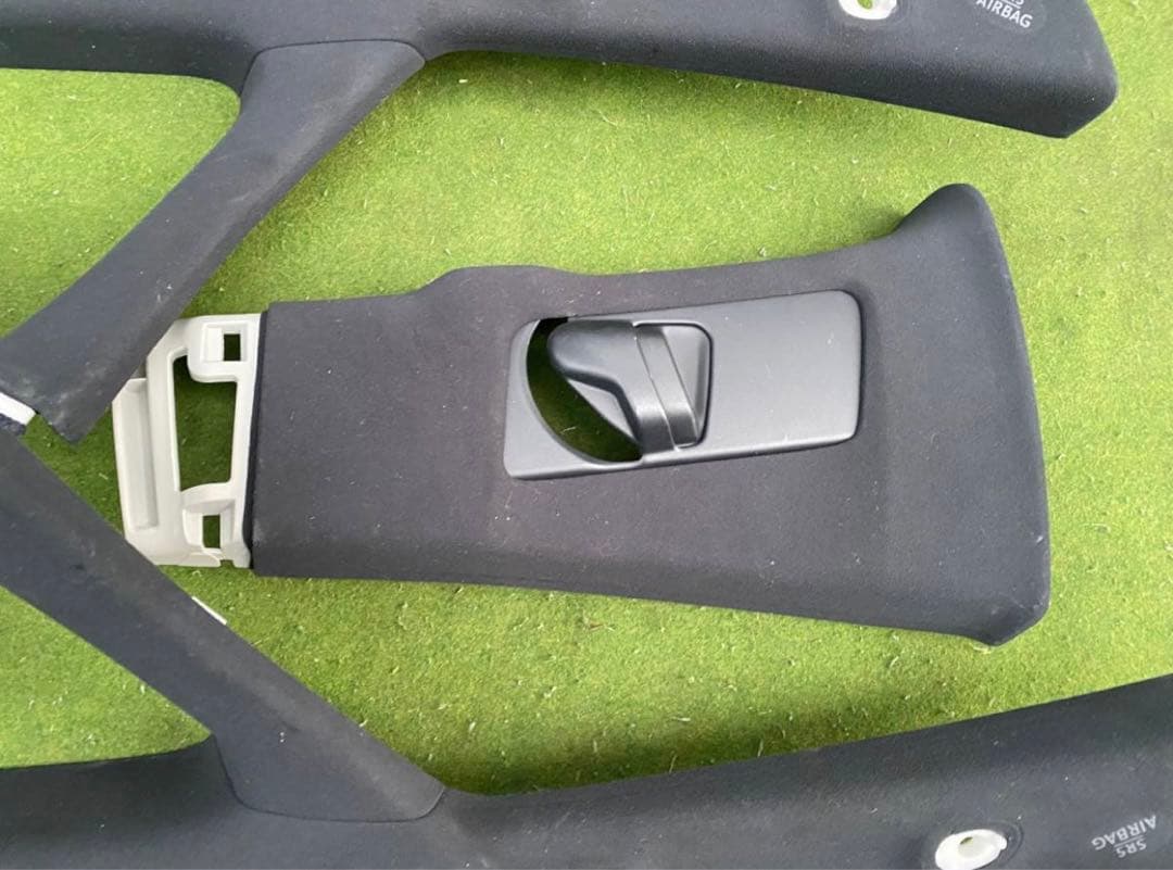 トヨタ アルファードヴェルファイア 30系 純正後期 Aピラートリム　セット