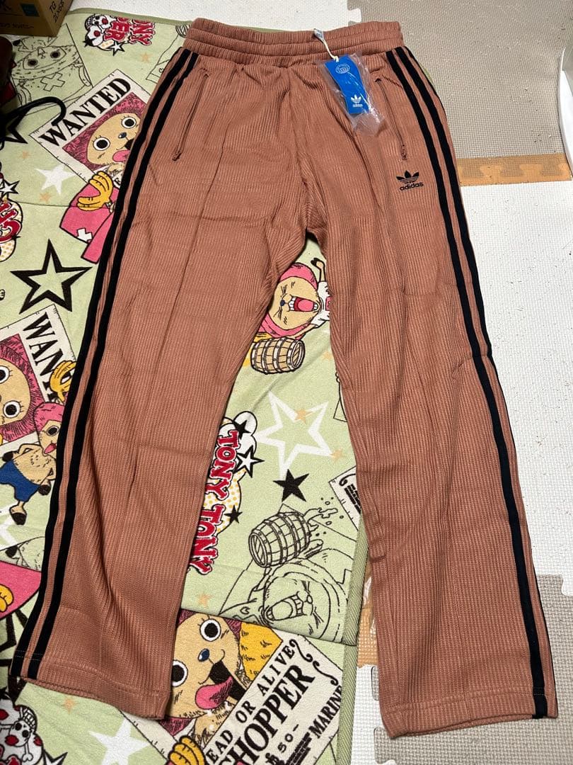 adidas スリーストライプ　セットアップ