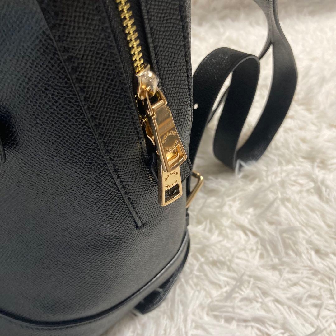 極美品　現行　コーチ　リュック　ケンリー　バックパック　A4収納可　レザー　黒