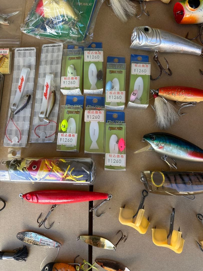 ハードルアーとナイロンラインセット