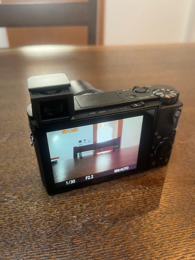 Sony RX100v コンパクトデジタルカメラ　高級コンデジ　おまけ付き