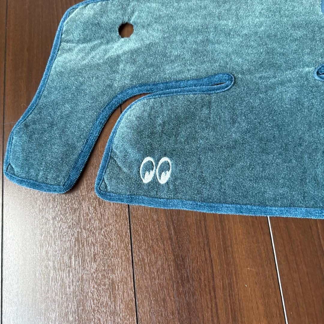 ムーンアイズ　ダッシュマット　ハイエース