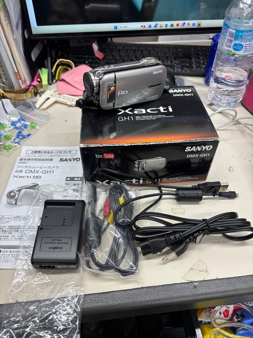 K431【美品】SANYO Xacti ビデオカメラ　　DMX-GH1