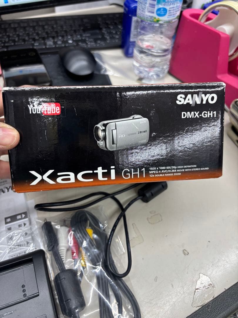 K431【美品】SANYO Xacti ビデオカメラ　　DMX-GH1
