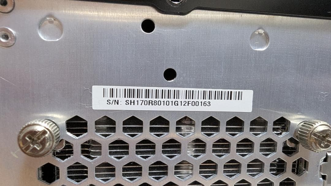 Shuttleのベアボーンキット SH170R8+CPU+メモリ+グラボ