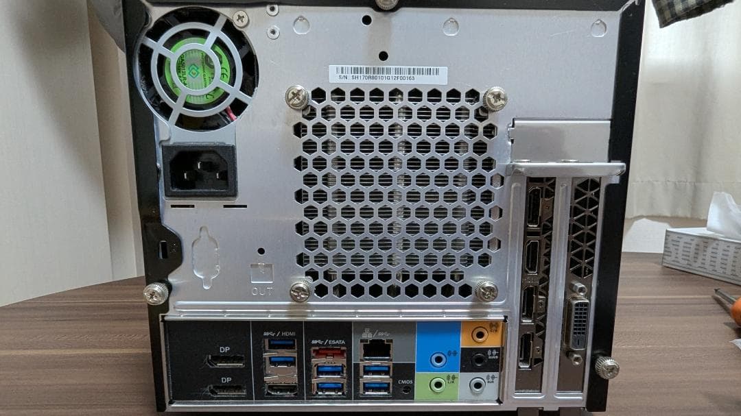 Shuttleのベアボーンキット SH170R8+CPU+メモリ+グラボ