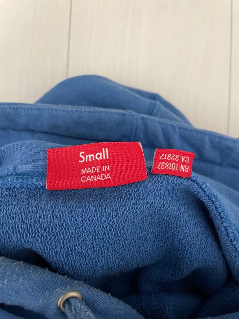 supreme thrasher パーカー